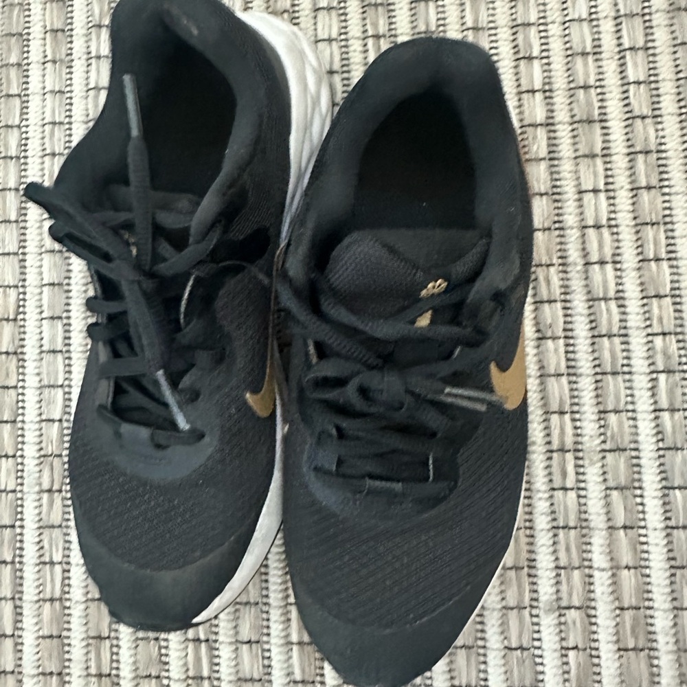 Kids Nike revolution - Picture 3 of 7